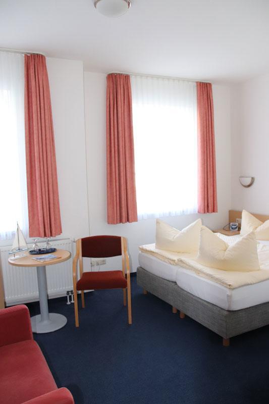 Hotel Garni Meeresgruss ساسنيتز المظهر الخارجي الصورة